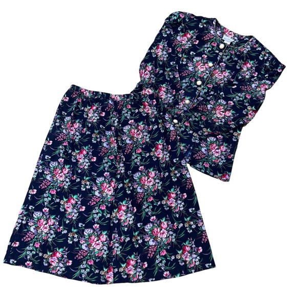 Good Times Dresses & Skirts - Vintage 80s 90s Good Times Navy Floral Skirt Set Pearl Buttons Size 14 USA